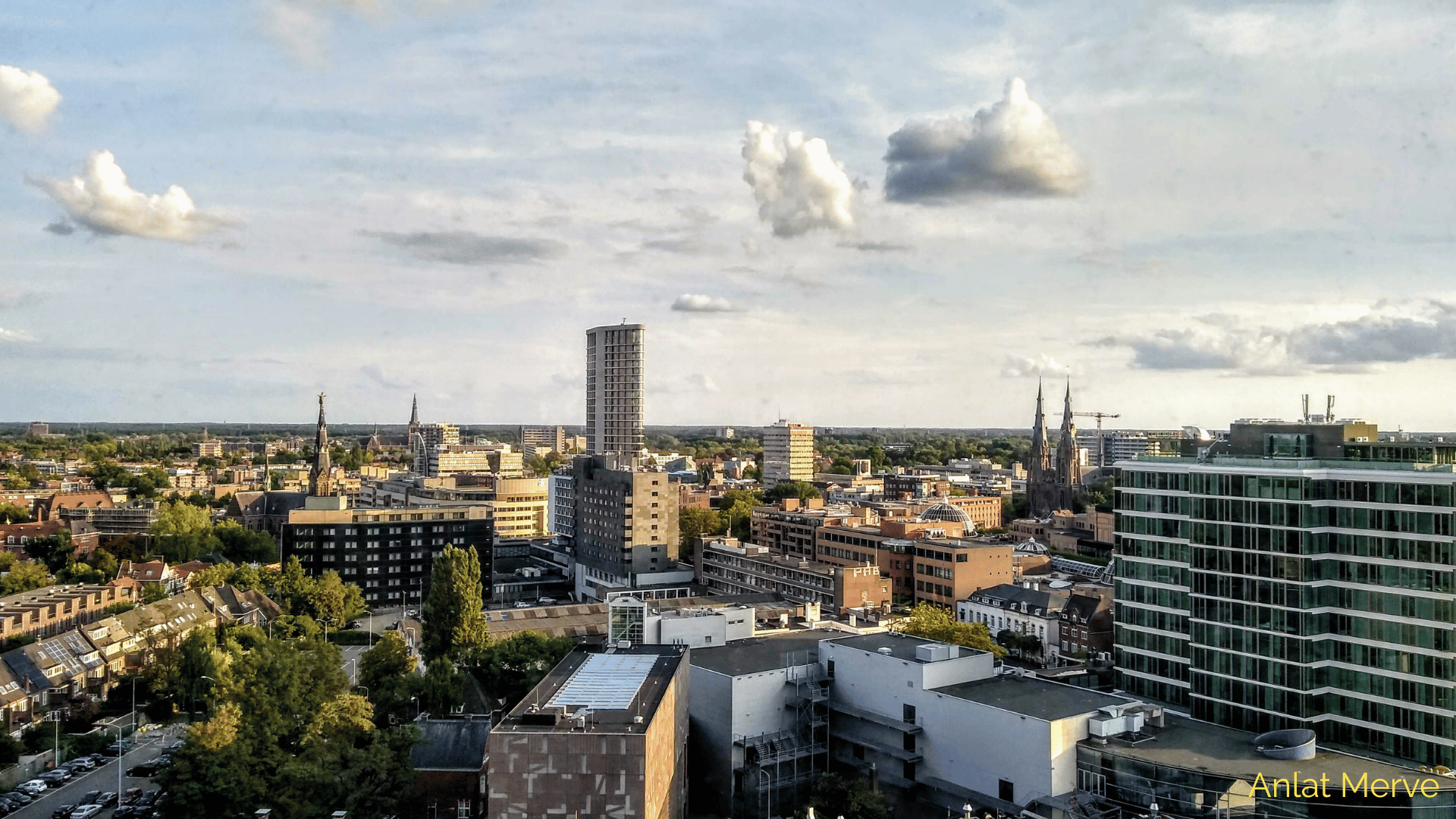 Eindhoven Rehberi: Gezilecek Yerler, Nerede Ne Yenir, Lokal Öneriler